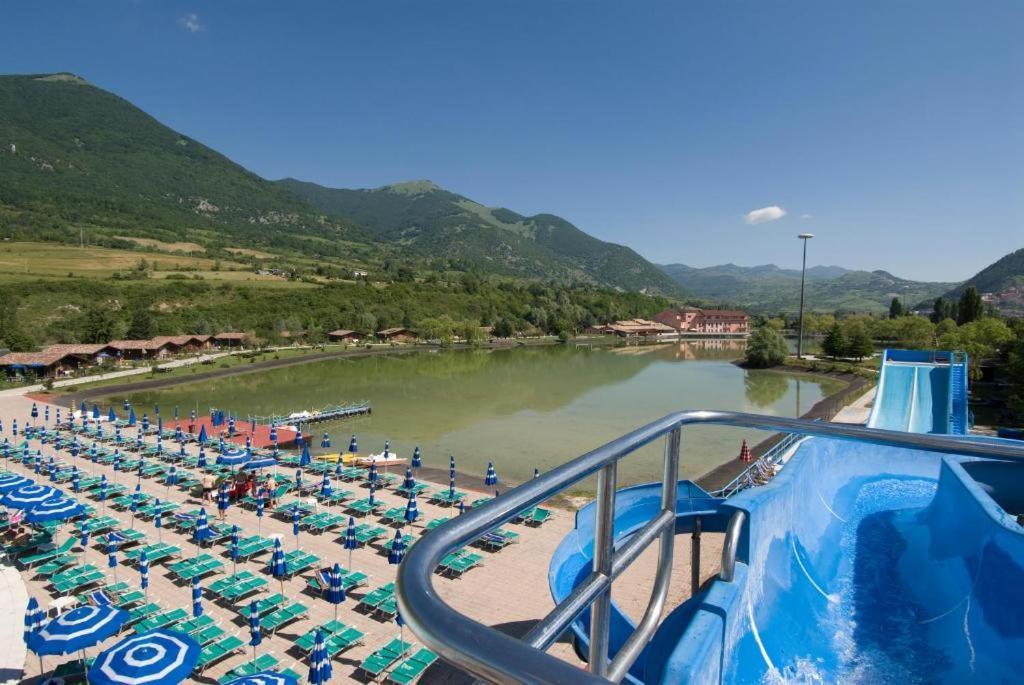Apartamento Zia Peppa Castel Di Sangro Exterior foto